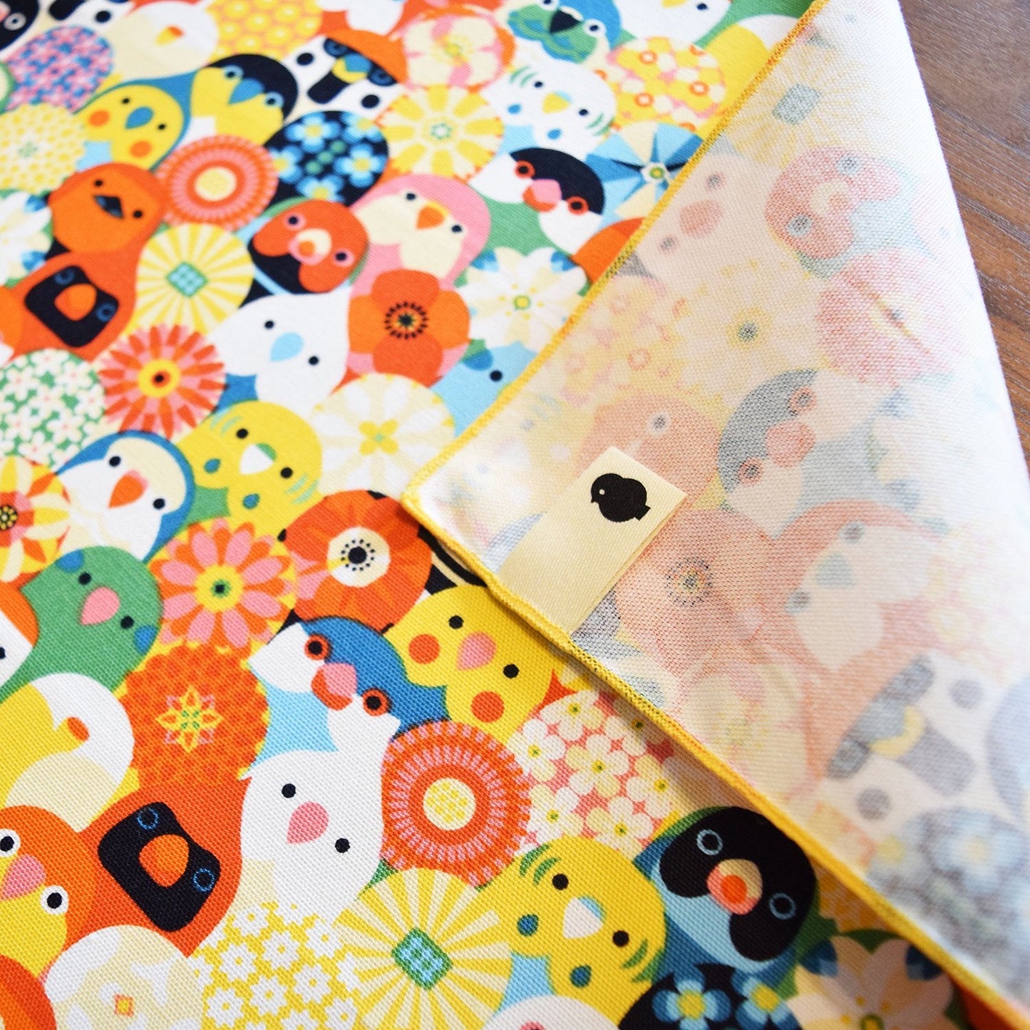 Many Birds Handkerchief Cloth