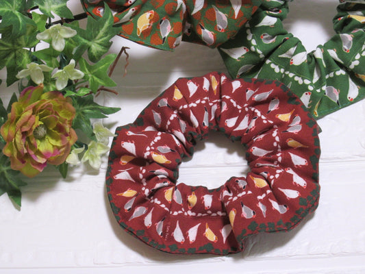 Java Sparrow  Handmade Cotton Scrunchie 6