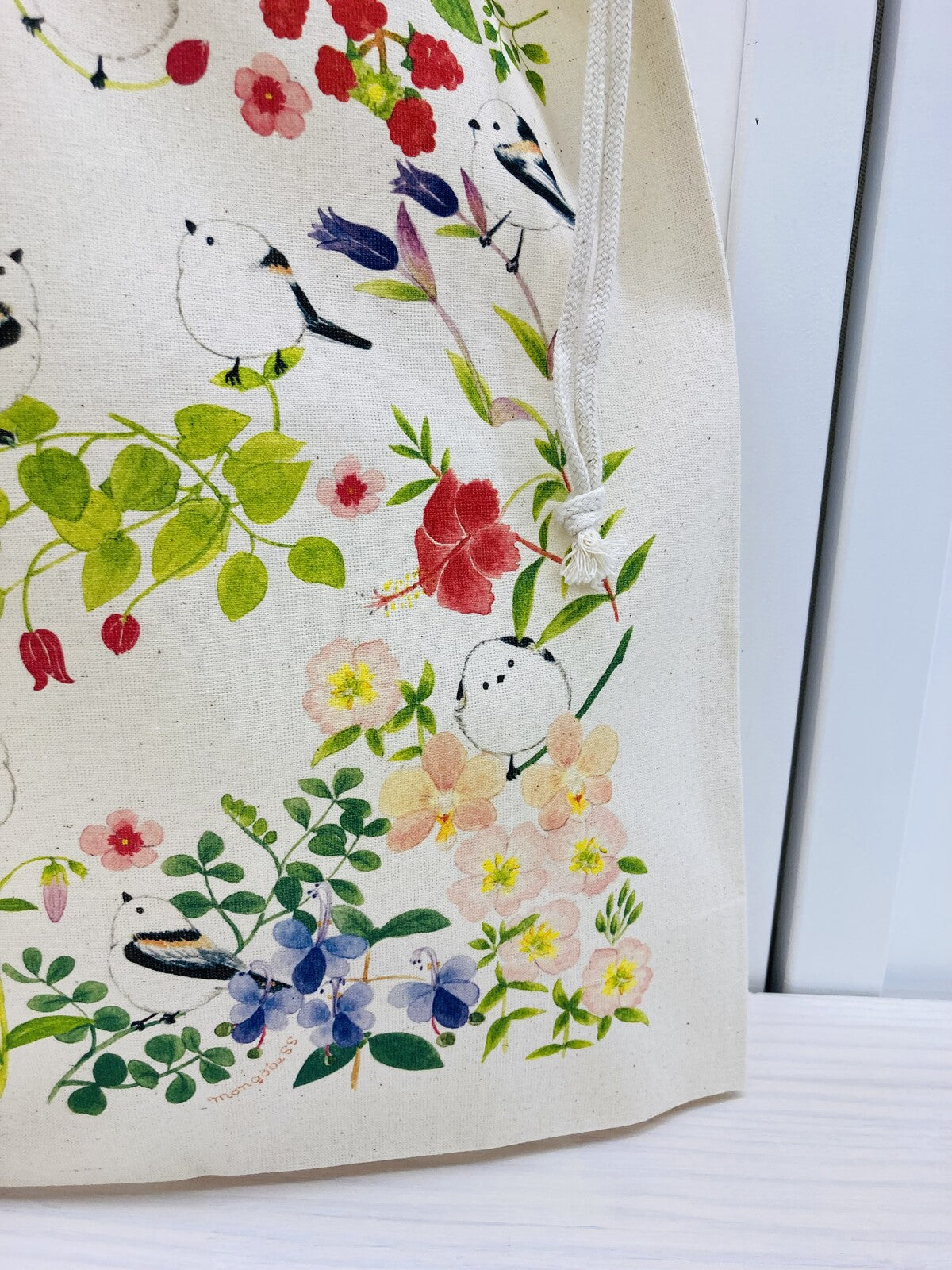 Log-tailed Tit and Flower Lightweight Cotton Drawstring Tote Bag