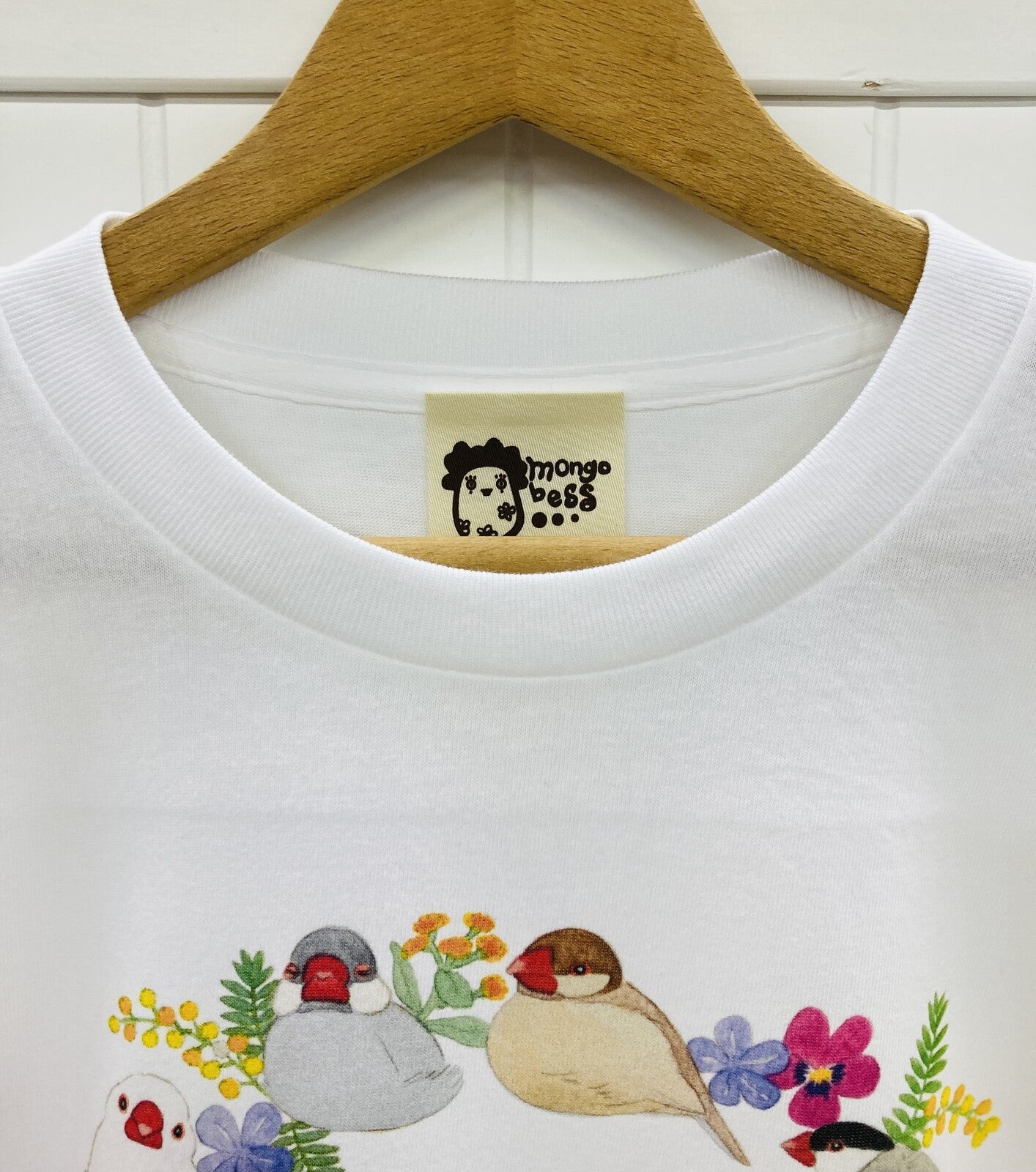 Java Sparrow Wreath Loose Fit T-Shirt (Made to Order)
