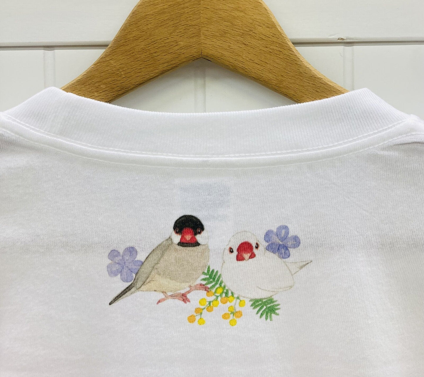 Java Sparrow Wreath Loose Fit T-Shirt (Made to Order)