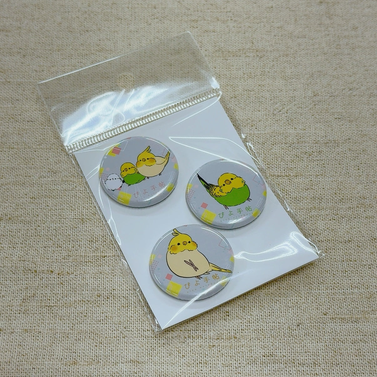 Pin Badge Set Long-tailed Tit Budgie Cockatiel