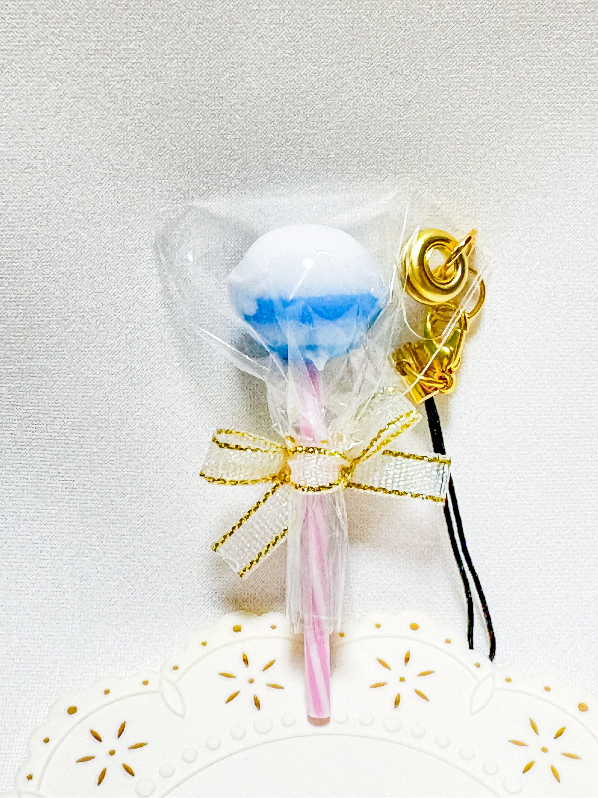 Budgie Resin Charm – Lollipop Style - Sweet Birdie Boutique International