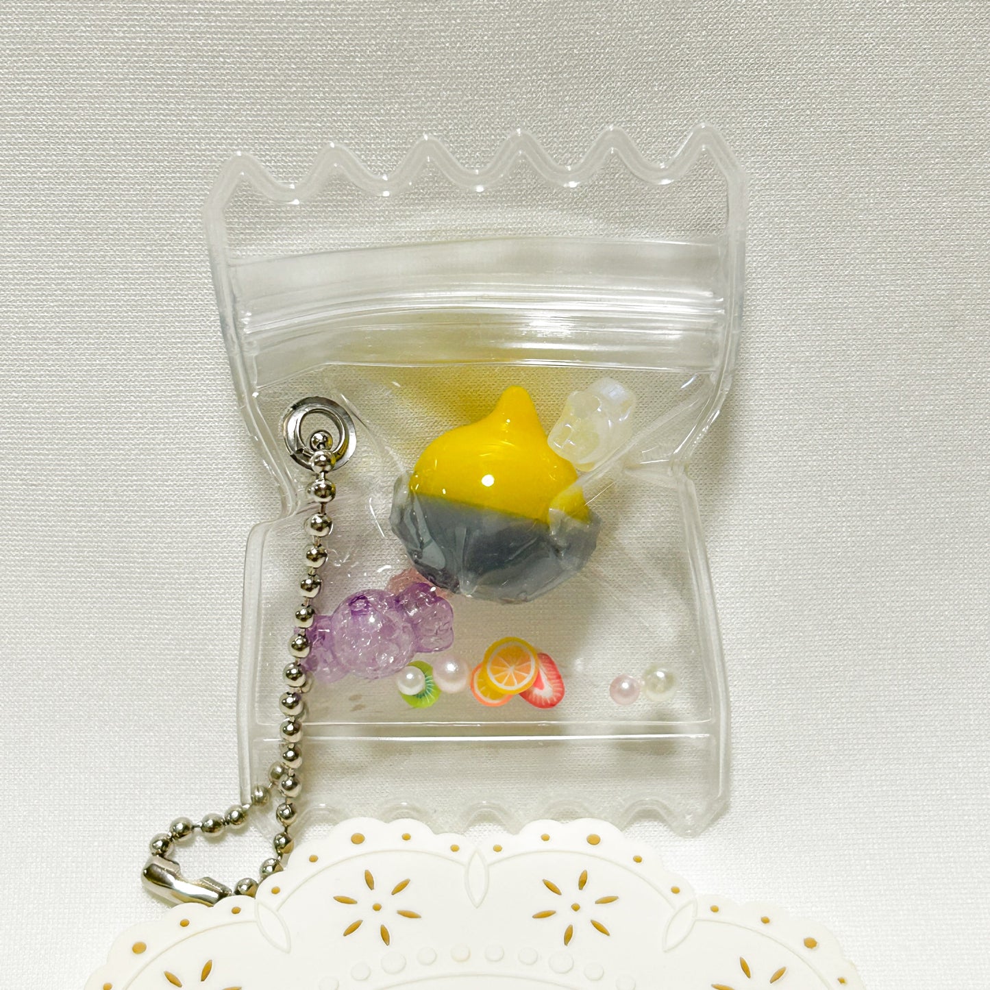Cockatiel Candy Bag Shaker Charm